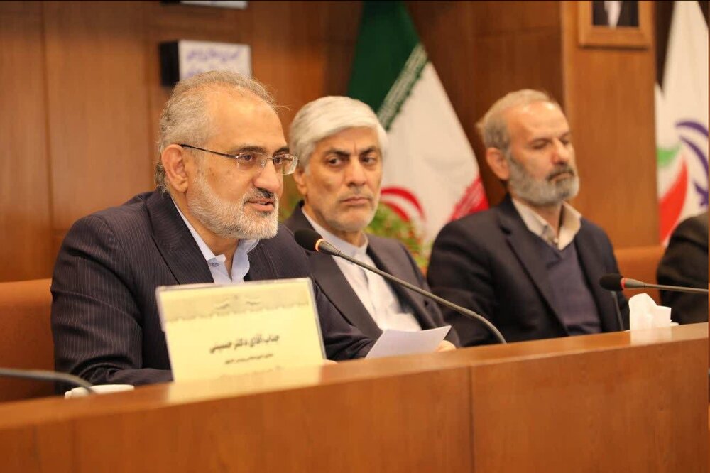 حسینی: پاسخ روشن و قانع کننده به سؤالات و شبهات، مورد تاکید رئیس‌جمهور است