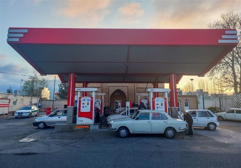 اقبال کم مردم به مصرف بنزین سوپر