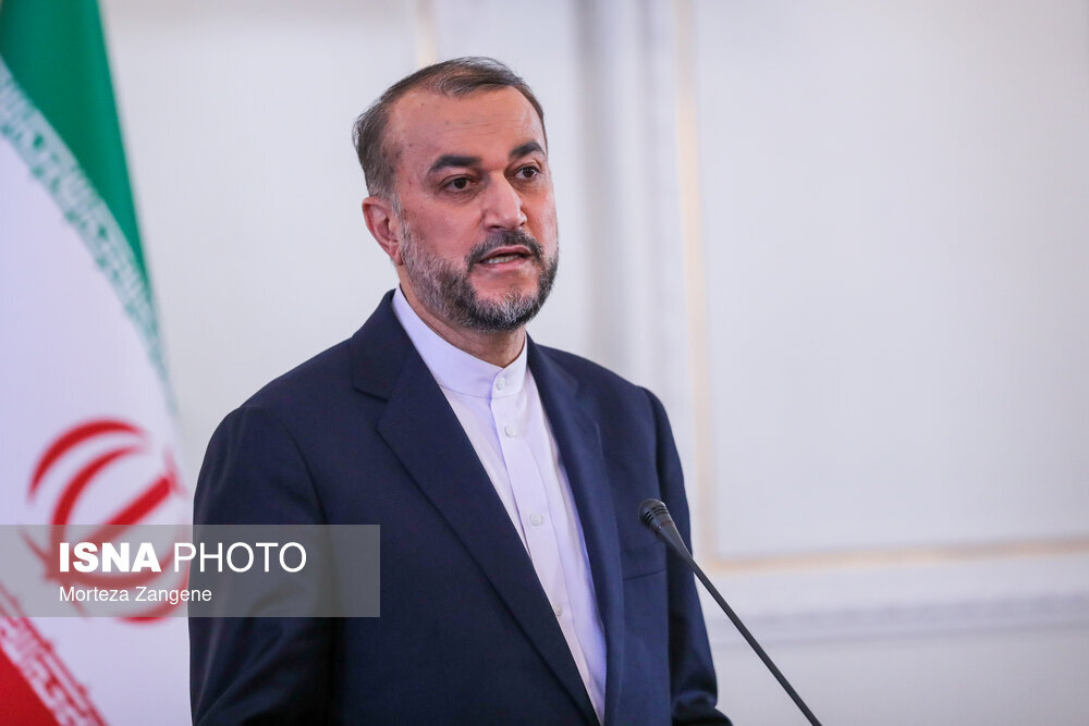 امیرعبداللهیان: فعالیت مستشاران نظامی ایران برای مبارزه با تروریسم با قدرت ادامه مییابد
