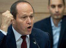 ایران هدف مشروع حملات ما است