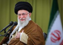 بازدید رهبر انقلاب از نمایشگاه توانمندی‌های تولید داخلی