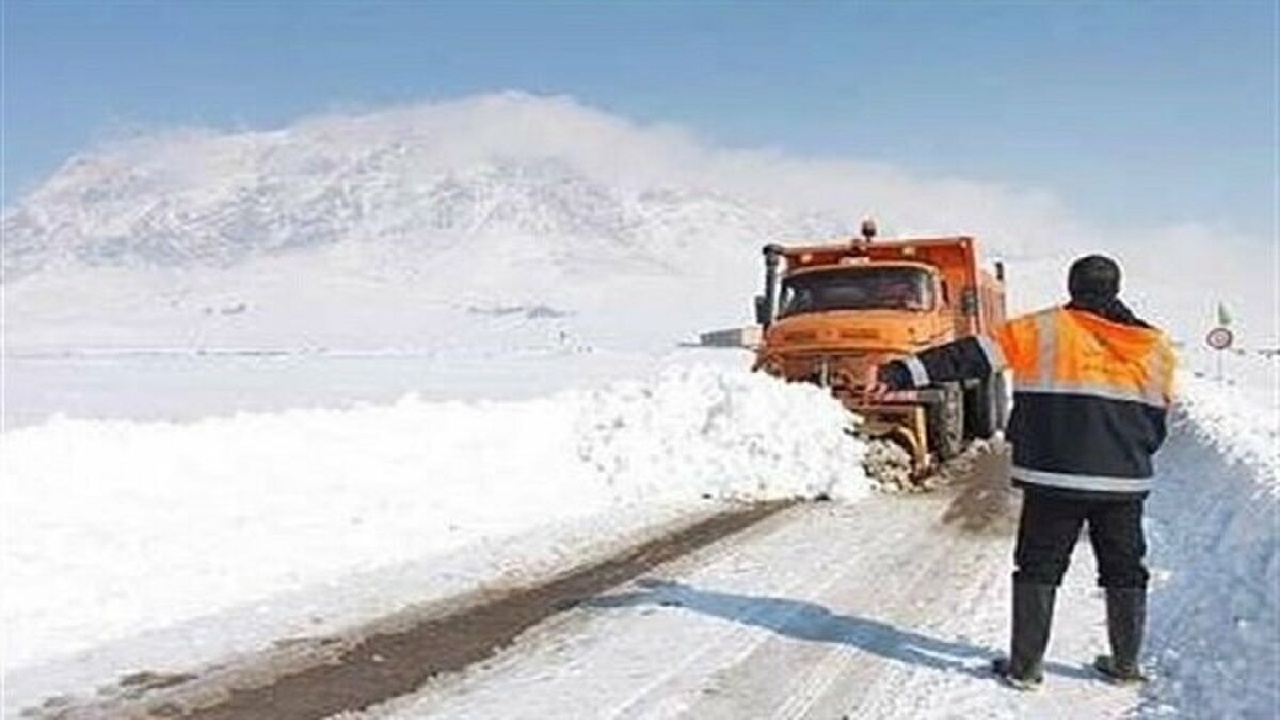 بازگشایی ۲۶ راه روستایی مسدود شده از برف در قزوین