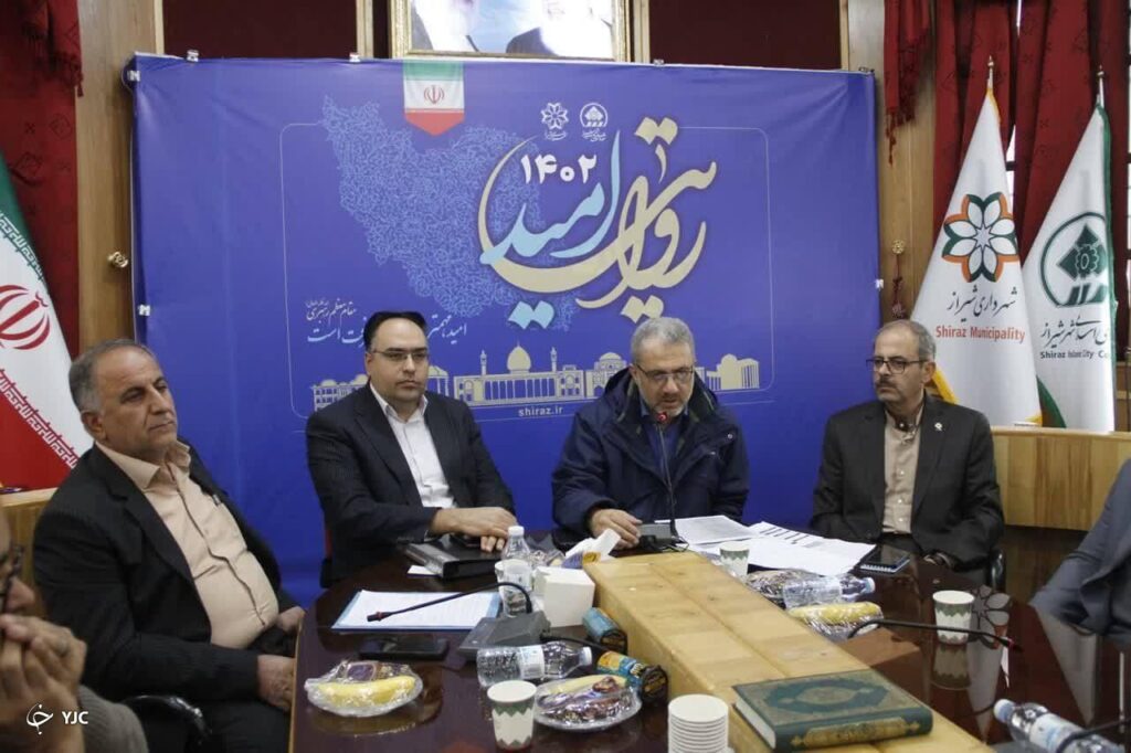 دستگاه‌های اجرایی به جای کار نمایشی پروژه‌های عمرانی اجرا کنند