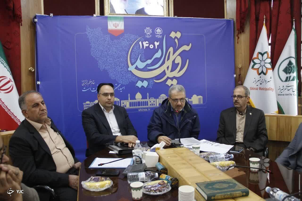 دستگاه‌های اجرایی به جای کار نمایشی پروژه‌های عمرانی اجرا کنند