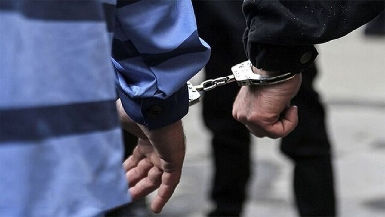 دستگیری سارق حین سرقت خودرو در چابهار