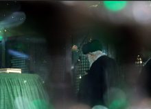 رهبر انقلاب در حرم مطهر امام راحل حضور یافتند