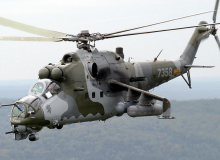 فیلم| پرواز بالگرد میل Mi-۲۴ P اوکراینی از دید خدمه تانک لئوپارد ارتش اوکراین