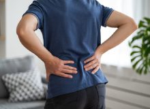 کشف یک مکانیسم بیولوژیکی که می‌تواند به کمر درد مزمن پایان دهد