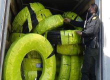 کشف ۵۶ حلقه لاستیک خارجی قاچاق در جاده اردبیل