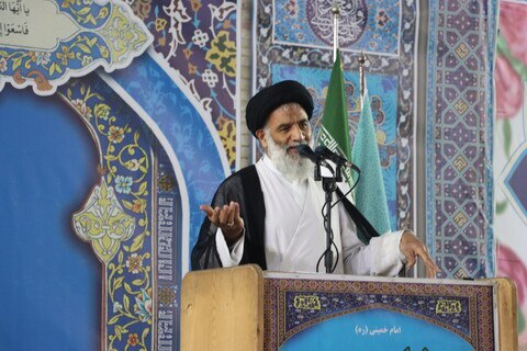 امام جمعه اهواز: برخی انتظار دارند تریبون نماز جمعه تنها به عنوان توپخانه باشد و مسئولان را بکوبد؛ اگر اینگونه شد، آیا دیگر مسئول دل به کار میدهد؟ امام جمعه اهواز: برخی انتظار دارند تریبون نماز جمعه تنها به عنوان توپخانه باشد و مسئولان را بکوبد؛ اگر اینگونه شد، آیا دیگر مسئول دل به کار میدهد؟