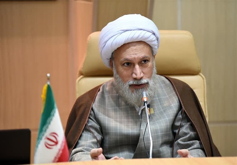 امام جمعه شیراز: ۳۵ عضو فعلی مجلس خبرگان رهبری دیگر ثبت‌نام نکردند؛ اعلام کردند که سن‌شان دیگر اقتضاء نمی‌کند؛ ترجیح دادند که جوانان به میدان بیایند