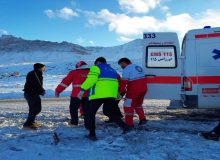 امدادرسانی به دو مصدوم و یک حادثه دیده در محور لارک به شیخ شبان