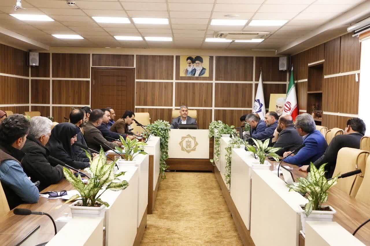 ایجاد زیرساخت مناسب برای تبلیغات نامزدهای انتخاباتی