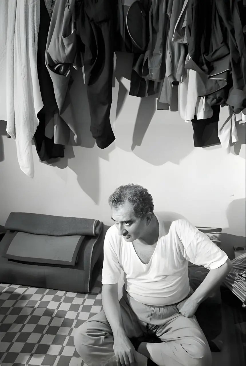 این برادر شاه در ایران ماند و فوت شد + عکس