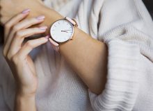 دانستنی‌های جالب برای انتخاب ساعت‌های زنانه در تیپ و استایل
