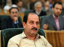 در یک اقیانوس گیر افتاده‌ام!