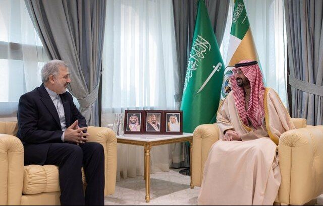 دیدار سفیر ایران با وزیر گارد ملی عربستان