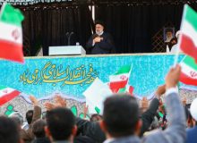 رئیسی: جزایر سه‌گانه جزء لاینفک ایران است/رقیب ما فساد و بروکراسی اداری است