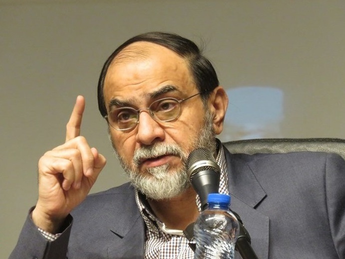 رحیم‌پور‌ازغدی: اکثر طلبه‌های ما فاضل هستند اما به درد جامعه نمی‌خورند