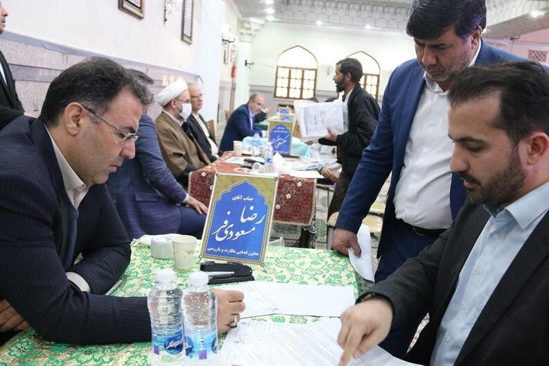 رییس دیوان عدالت به مشکلات قضایی مردم رسیدگی کرد - خبرگزاری مهر | اخبار ایران و جهان