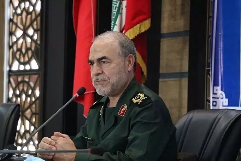 معاون سیاسی سپاه: امروز دشمن برای فضای مجازی بیشترین سرمایه‌گذاری را در دستور کار دارد / اگر تصویرسازی از جبهه انقلاب غلط شود، به جای محبت، تنفر شکل می‌گیرد و زمانی که تنفر شکل بگیرد، تصویر مثبت از آمریکا و رضا پهلوی بزک می‌شود