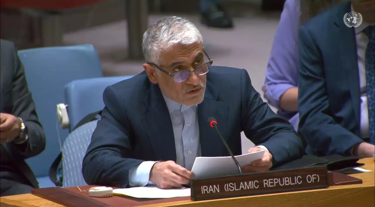 نامه ایران به شورای امنیت سازمان ملل: فعالیتی مغایر قطعنامه‌ها از جمله فروش یا انتقال سلاح به یمن انجام نداده ایم