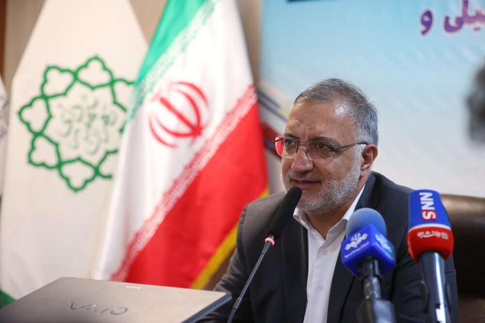 واکنش شهردار تهران به اظهارنظر مدیرعامل ایران‌خودرو درخصوص عدم دریافت پول اتوبوس‌های جدید