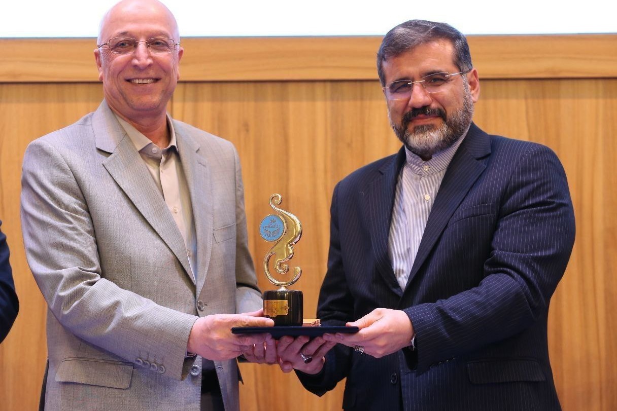 وزیر ارشاد، چهره «سرآمد فرهنگی» دانشگاه تهران شد