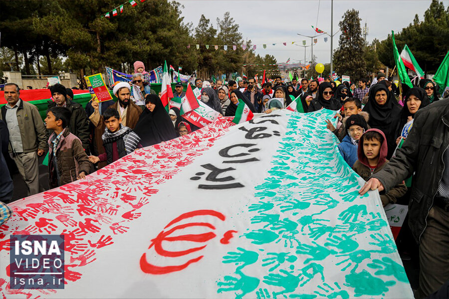 ویدیو/ تهرانی‌ها اقتدار ایران را در ۴۵ سالگی پیروزی انقلاب نشان دادند