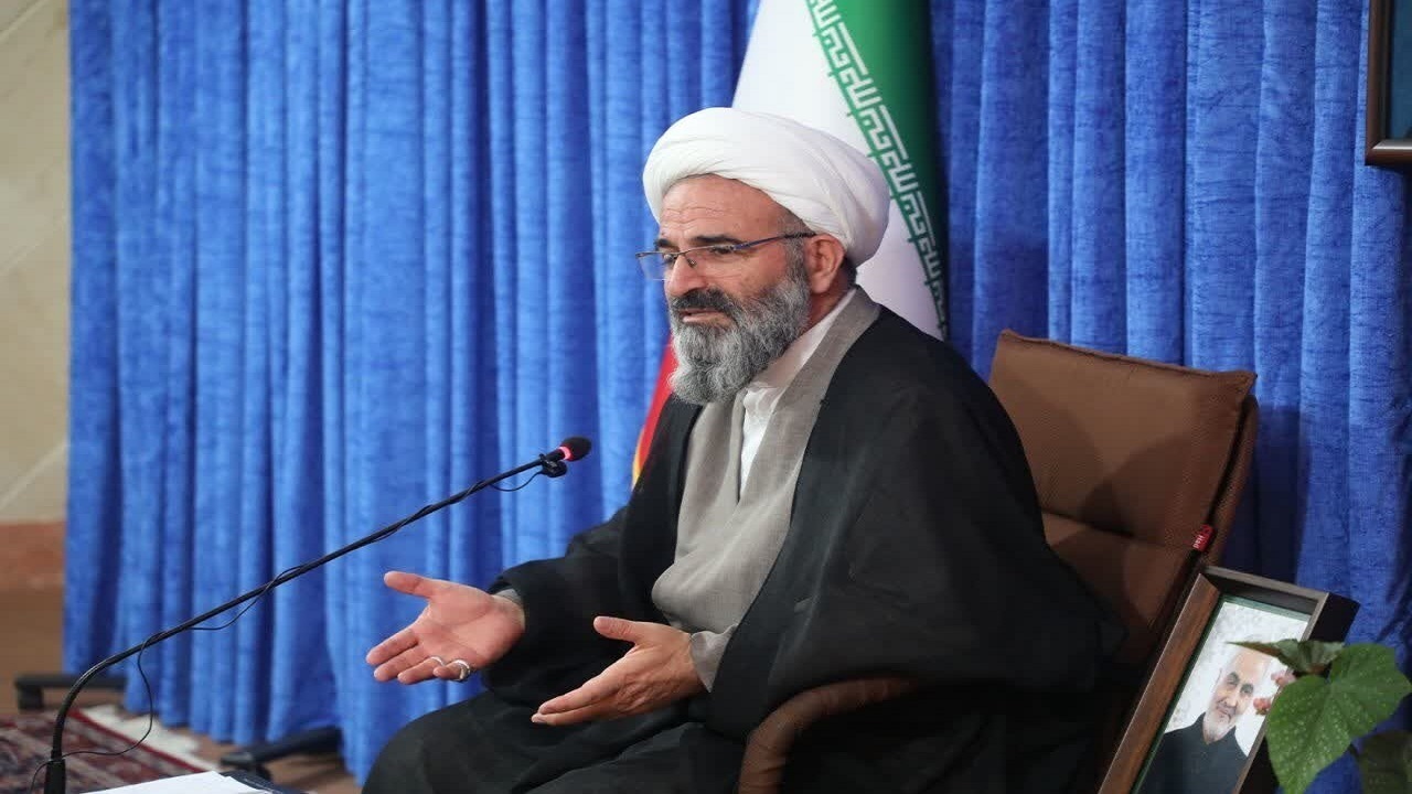 پاسداری از انقلاب، ادامه مسیر امام حسین (ع) است