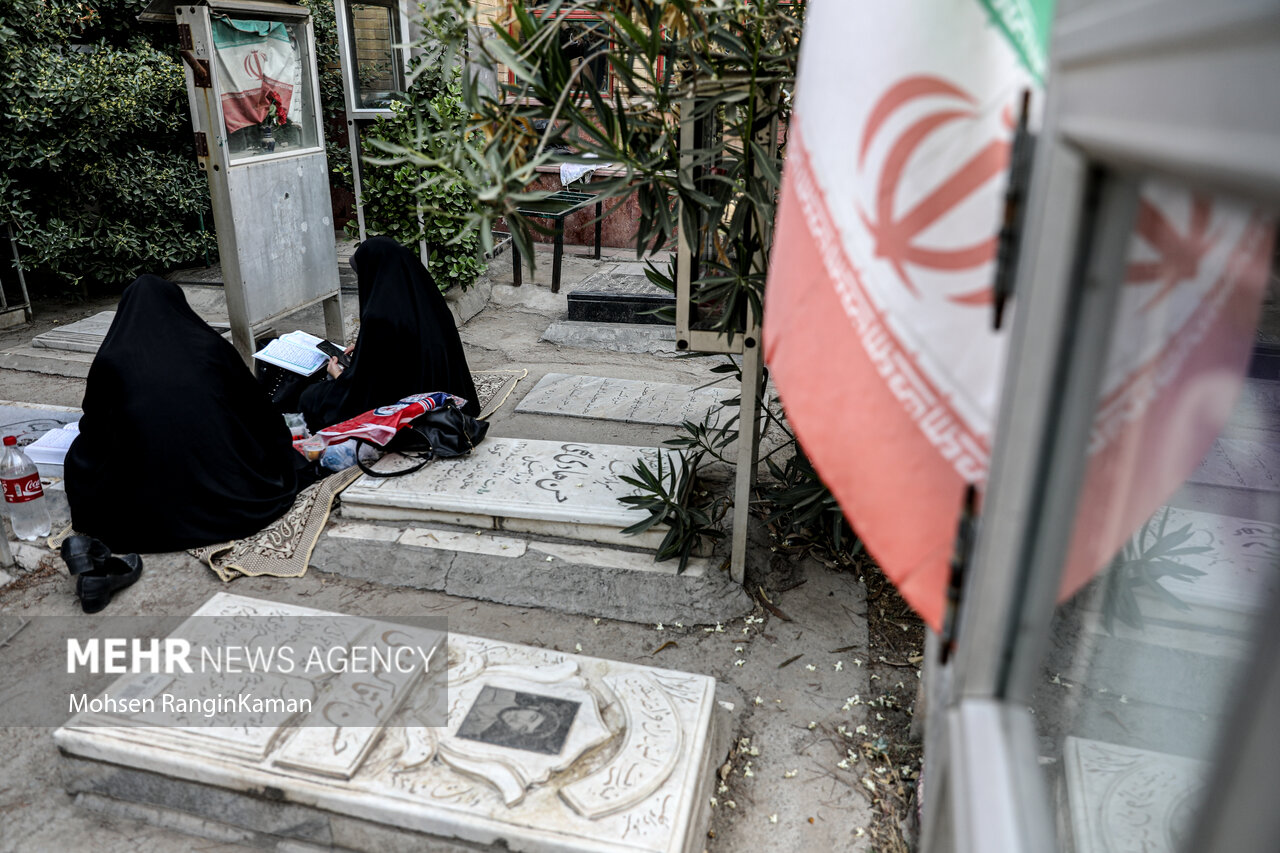 چند شهید در بهشت زهرای تهران دفن شده‌اند؟ - خبرگزاری مهر | اخبار ایران و جهان