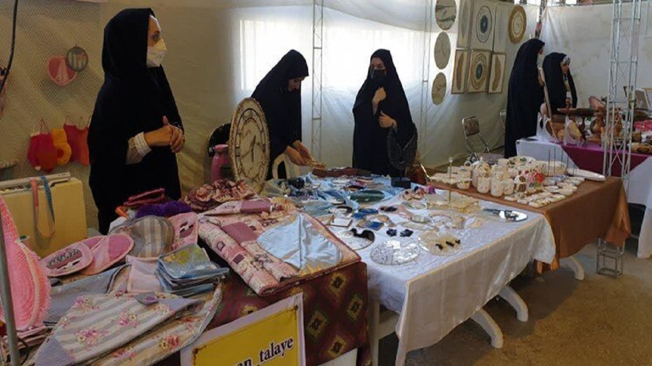 گشایش نمایشگاه اقتصاد به توان مردم در یزد