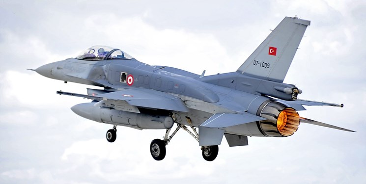 گشت هوایی جنگنده‌های «اف-16» ترکیه هنگا اوریت جت‌های روسیه