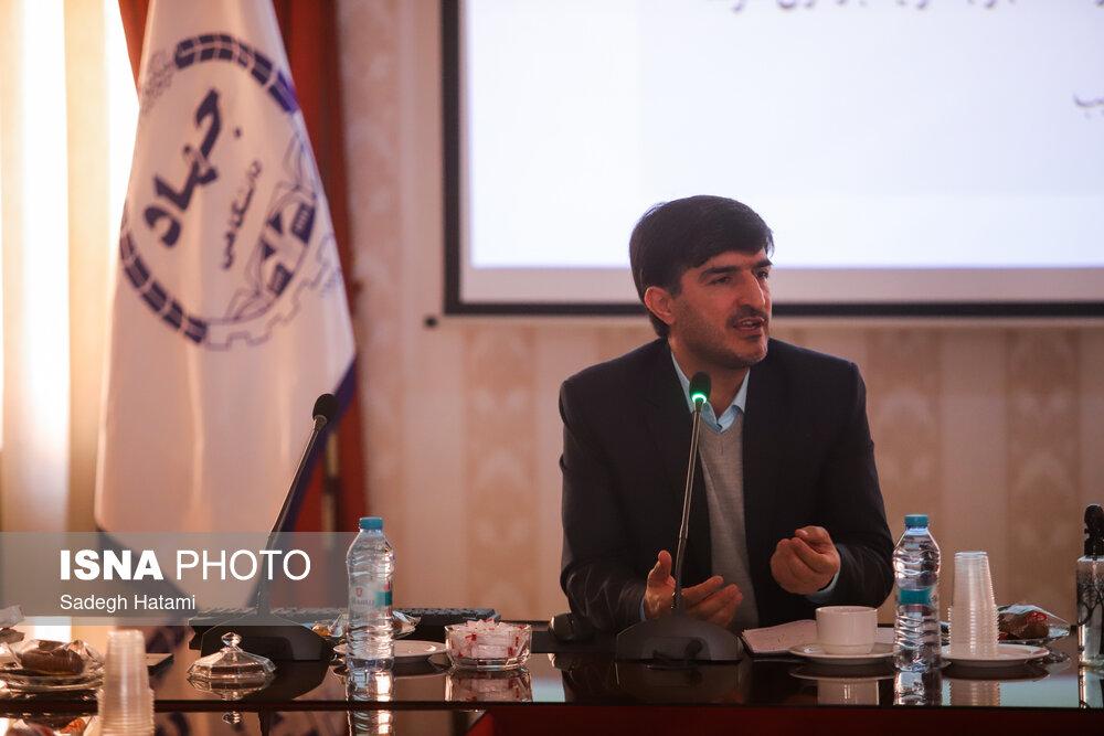 ۱۰ درصد طرح‌های تولید بار اول کشور متعلق به خراسان رضوی است