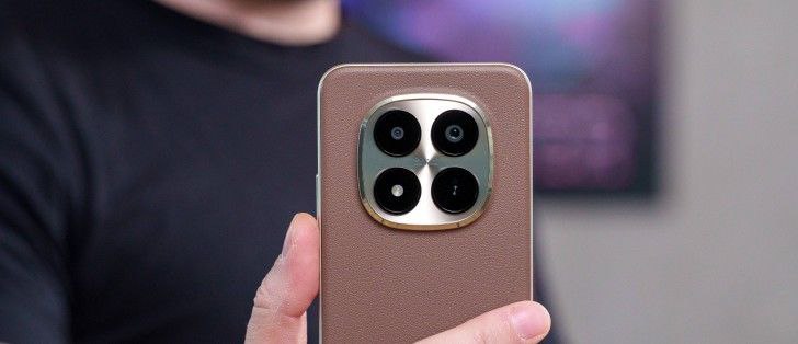 بررسی گوشی شیائومی Redmi Note 15 Pro Plus - لینک ۳۶۵