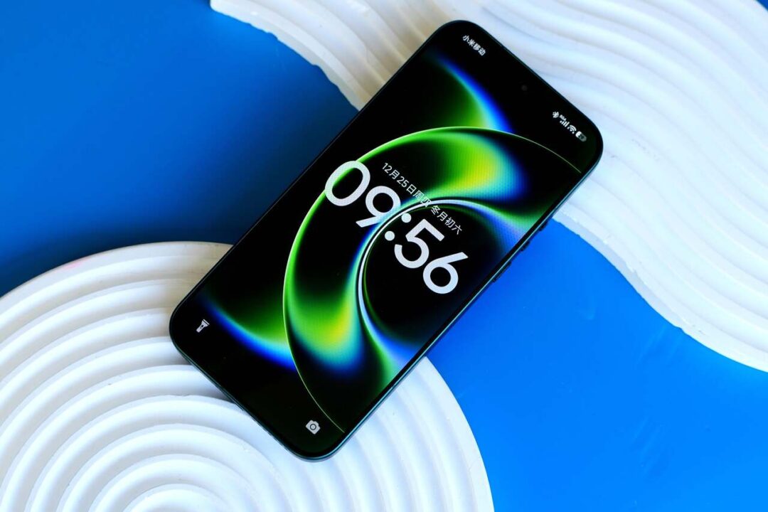 تصاویر واقعی شیائومی ۱۷ اولترا نشان می‌دهند که این گوشی پرچمدار تا چه اندازه خیره‌کننده است - لینک ۳۶۵