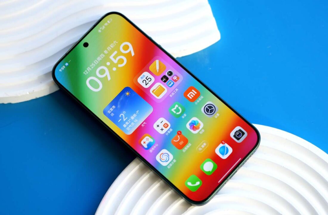 تصاویر واقعی شیائومی ۱۷ اولترا نشان می‌دهند که این گوشی پرچمدار تا چه اندازه خیره‌کننده است - لینک ۳۶۵