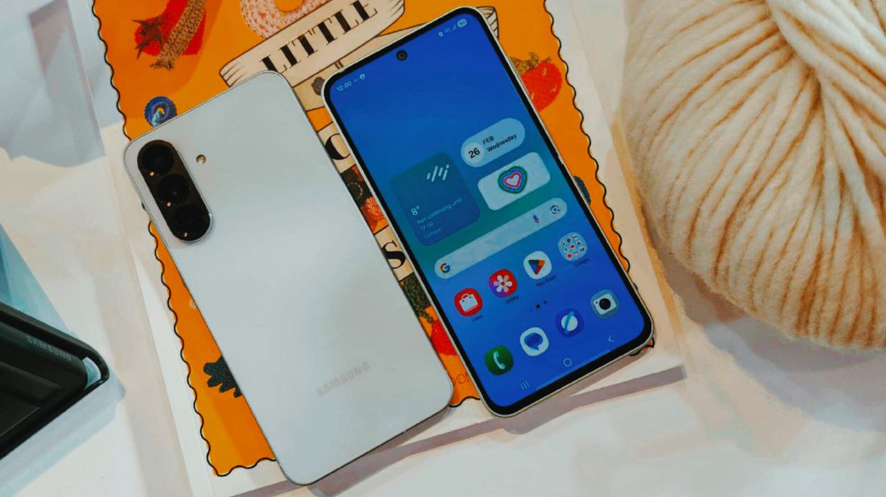 سامسونگ روی یک باتری ۲۰٬۰۰۰ میلی‌آمپرساعتی کار می‌کند - دیجینوی