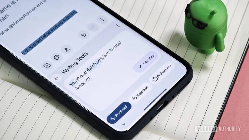 کیبورد Gboard به زودی پاسخهای بسیار بهتر از خودتان خواهد نوشت