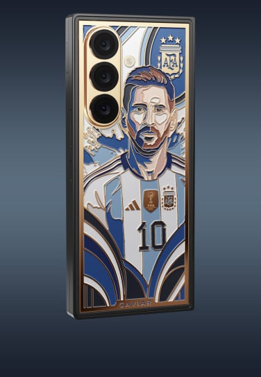 Phone case with a stylized portrait of Lionel Messi in the Argentina jersey (number 10) and crest on a blue background, showing a triple-camera cutout nearby.