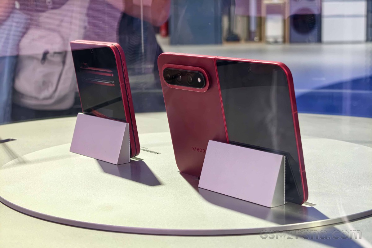 1000072157 گوشی Xiaomi 18 Fold با تراشه XRING O3 در IFA 2026 به نمایش گذاشته شد | لینک ۳۶۵