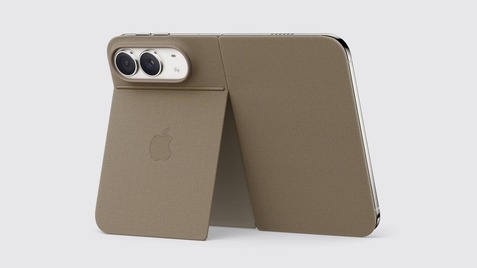 iphone-duo-kickstand نخستین گوشی تاشوی اپل با نام iPhone Duo معرفی شد | لینک ۳۶۵